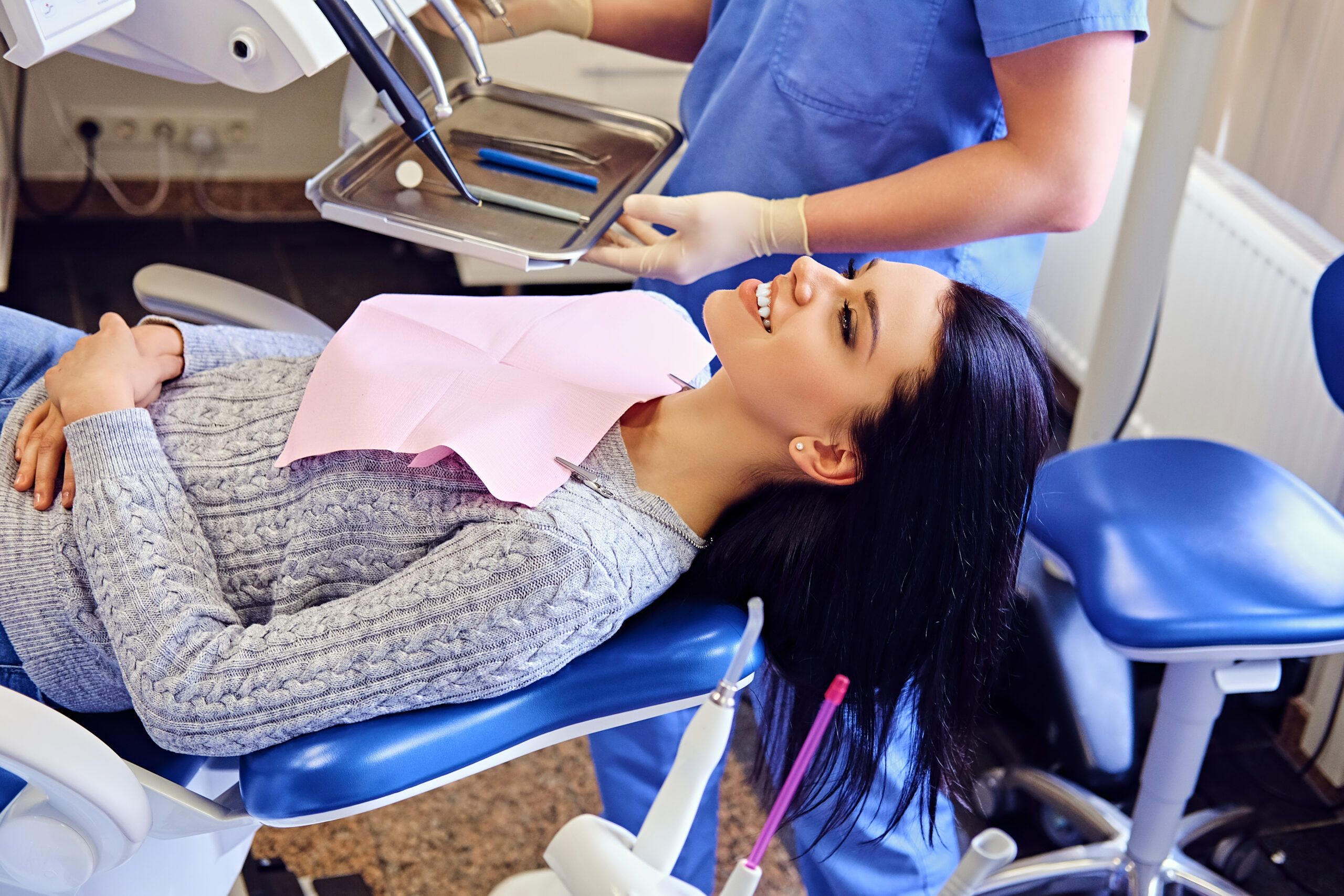 How Long Should You Wait to Brush After a Wisdom Tooth Extraction?